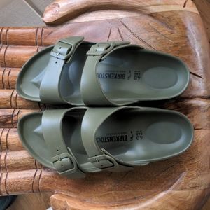 Birkenstock Arizona Essentials Eva Rubber Sandal size 40